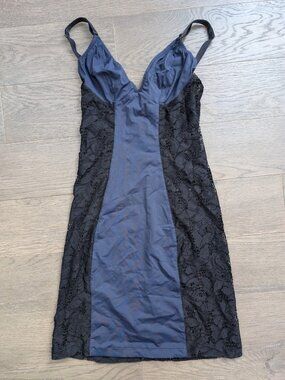 Fortnight Mira slip Blue/Black size L